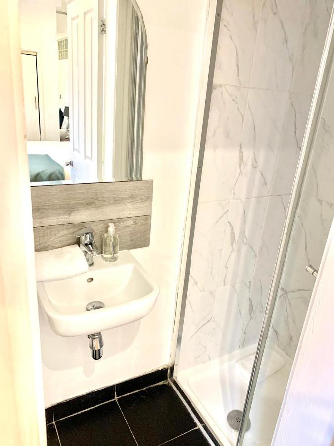 Emmanuel Block - Cambridge City Centre By Koala & Tree Short Lets & Serviced Accommodation Кембридж Экстерьер фото